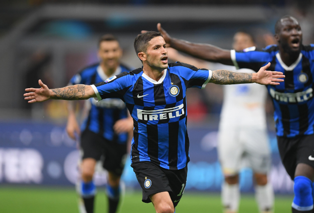 英超前瞻：阿森纳近十轮不败领跑，布伦特福德客场两连败（英超前瞻：阿森纳十轮不败登顶，布伦特福德客场遭两连败）