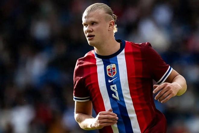 范戴克：点球非常明显；科纳特的进球也应该被确认有效（范戴克称点球明显，科纳特进球应判有效）