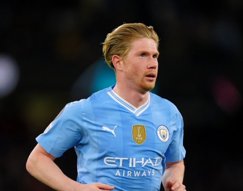 青木霍伦双响，圆神拉师傅状态火热：离开曼联的他们“都活了”（青木霍伦各收双响，圆神拉师傅手感正热：脱离曼联后统统复活）