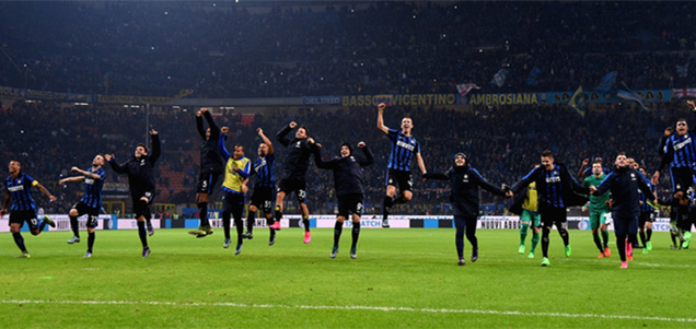 记者：伊萨克已回归纽卡训练，本周他将与俱乐部讨论未来