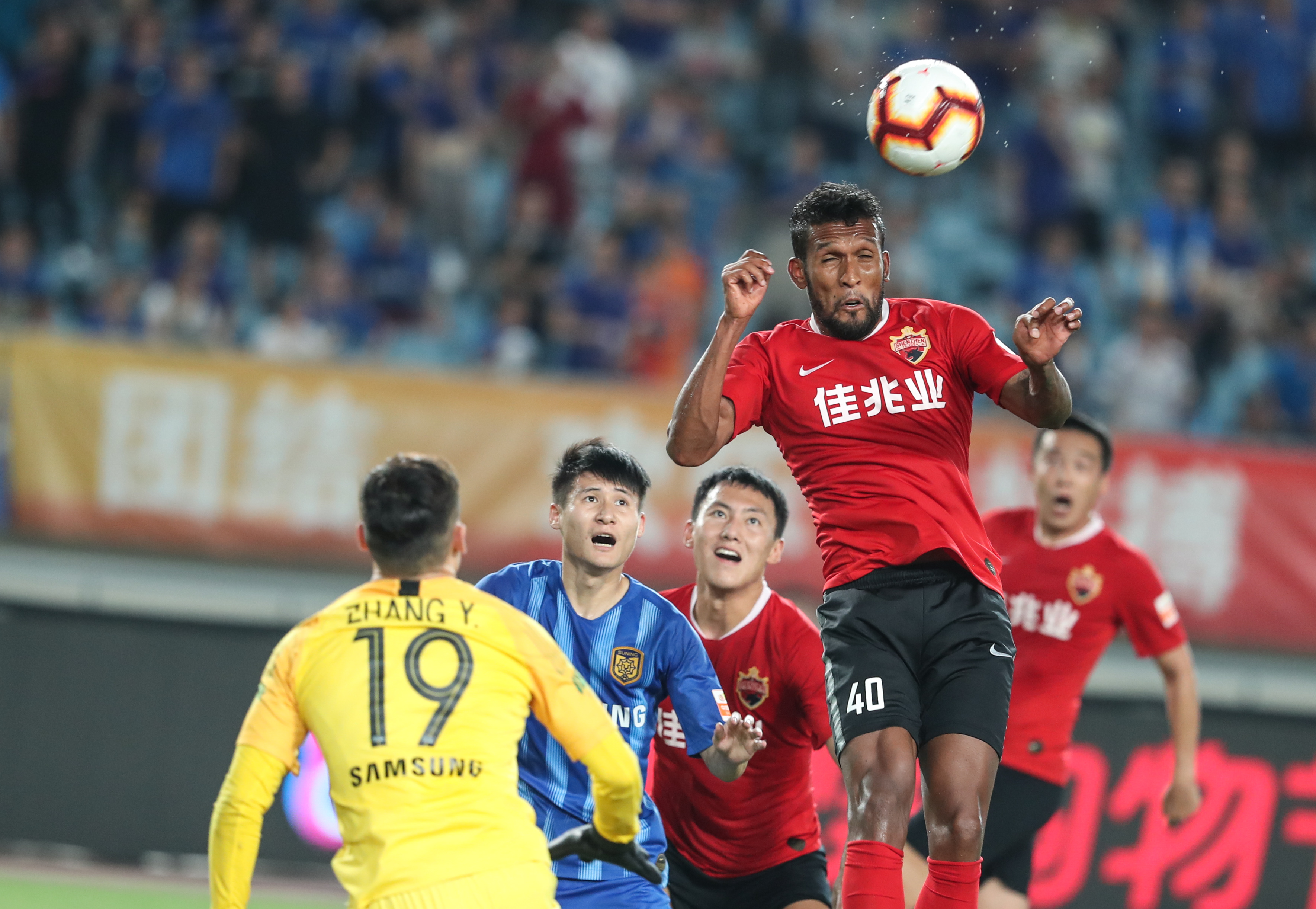 联赛不用让路了，国足2026年国际比赛日期间不会提前组织集训（联赛正常进行，国足2026年国际比赛日不提前集训）