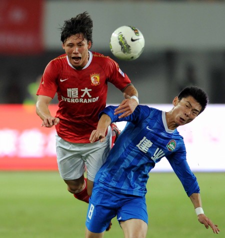 2025／26赛季英超：从最佳教练到四场不胜！马雷斯卡坦然面对十二月“魔咒”（2025／26英超：从获最佳教练到四轮不胜，马雷斯卡从容应对“十二月魔咒”）