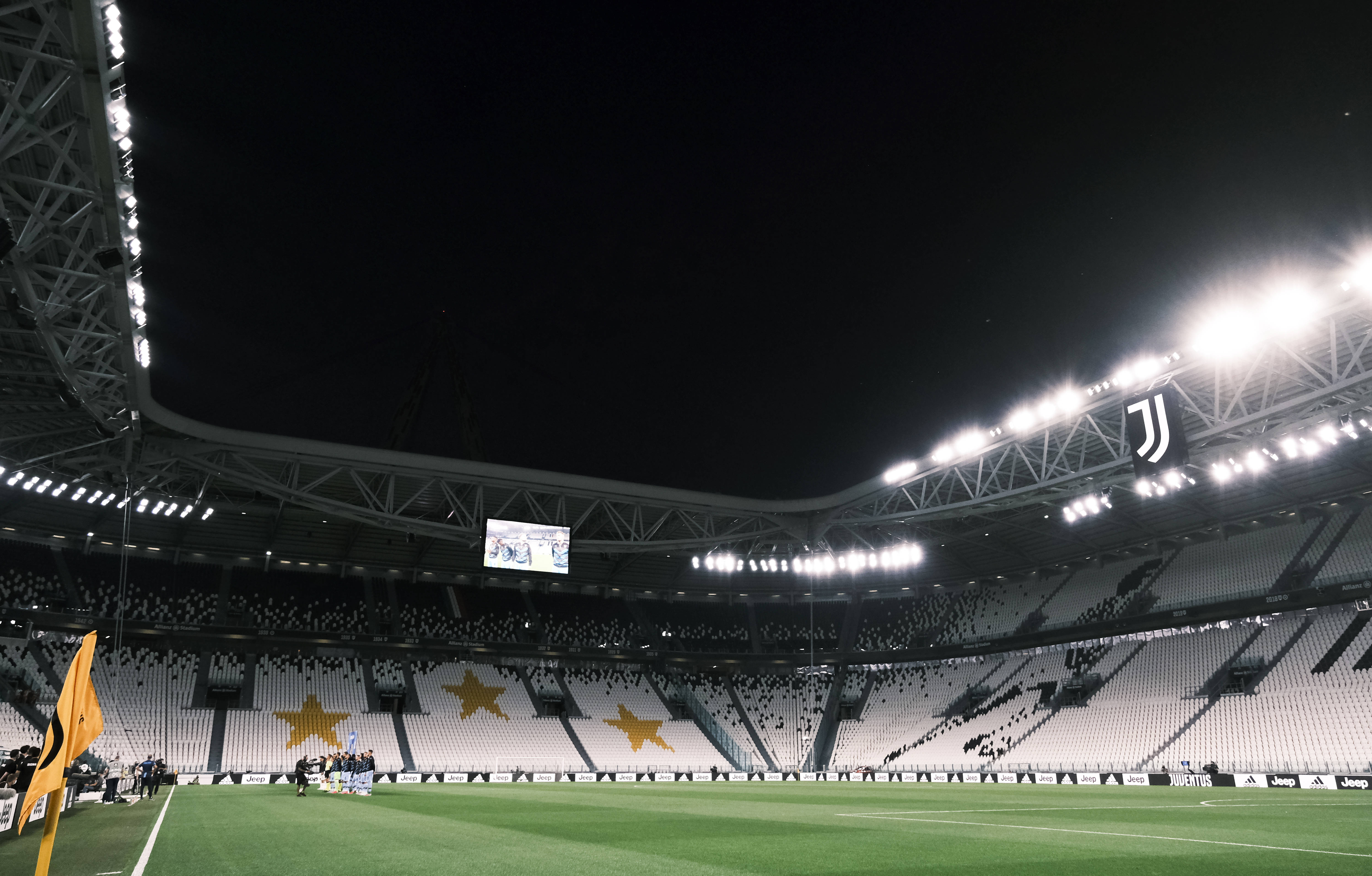 最后时刻替补登场，阿方索时隔262天伤愈复出（伤停262天后，阿方索终场前替补复出）