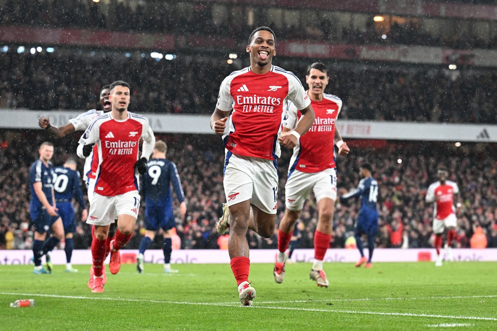 久保建英：希望能用一场胜利献给森保一教练的百场里程碑（久保建英：盼以一场胜利为森保一教练百场里程碑献礼）