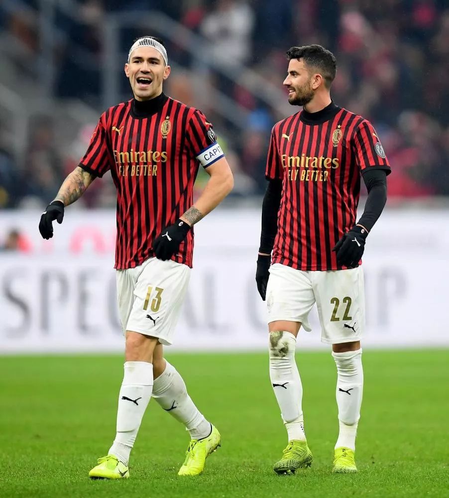 纹身师：不觉得斯帕莱蒂执教尤文是背叛那不勒斯，这只是工作（纹身师：斯帕莱蒂执教尤文非叛那不勒斯，只是职业选择）